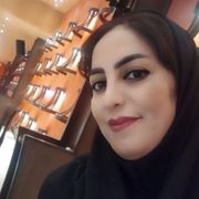 زهرا نام آوری