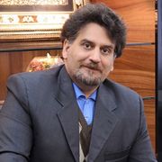 دکتر مهدی وحید دستجردی