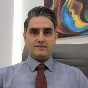 دکتر علیرضا لطفی زاده ژاد