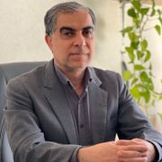 امید قاسم زاده