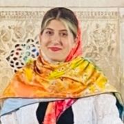 فرناز فولادی