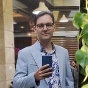 دکتر آرین محمدی نژاد