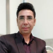 دکتر روح الله حدادی