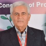 دکتر محمود واحد