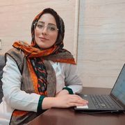 نفیسه دوست
