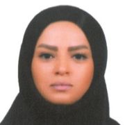 معصومه قبادی کوله مرزی