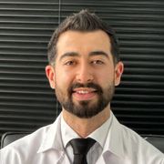 علیرضا دریابر