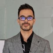 دکتر علیرضا دلربا