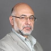 دکتر داریوش نسبی طهرانی