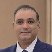 دکتر احمد حسینی