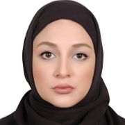 زینب سینایی فر