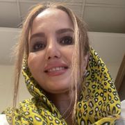 مریم حنیفی