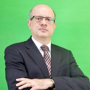 دکتر آرمان طاهری