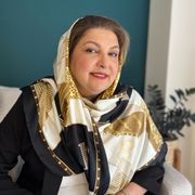 طناز یوسفی