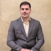دکتر وحید مرادی