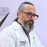دکتر آرش مبین خیابانی