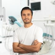 دکتر پوریا محمدپرست
