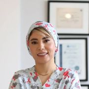 دکتر نرجس صادقی