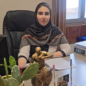 فائزه اکبرپور