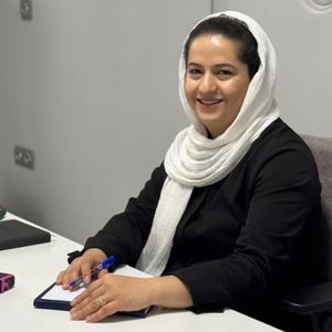 الهام رسولیان مشهدی