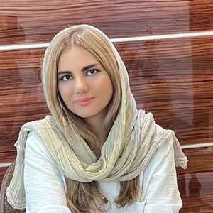 نسرین شریفی