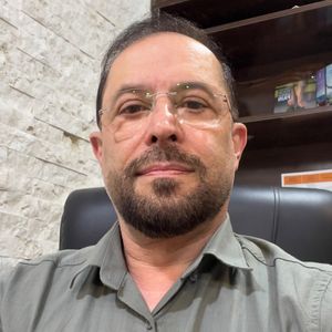 دکتر ماهان مازیار