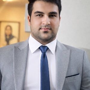 دکتر امیرمحمد قلی پورزرین آبادی