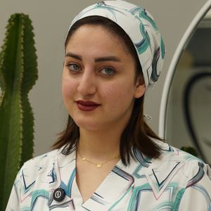 لیلا عباس پور