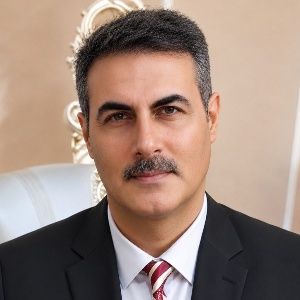 دکتر محمد صادقی