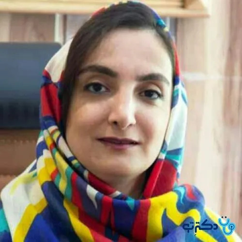 سمیه یقینی