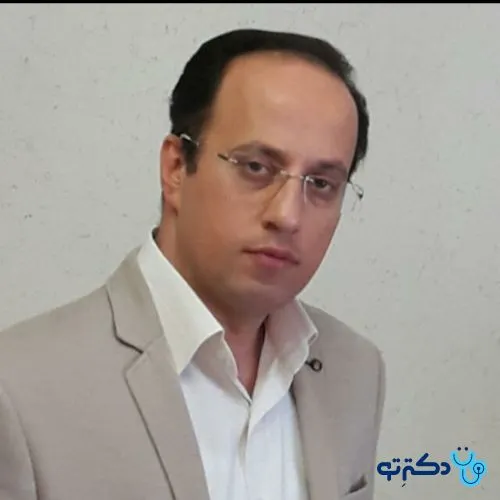 دکتر رضا صادقی