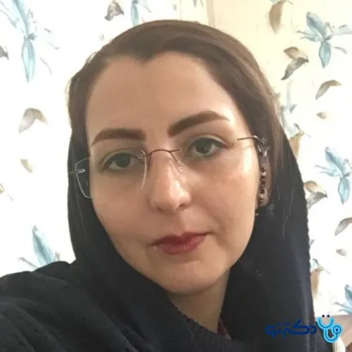 نجمه اسفندیاری