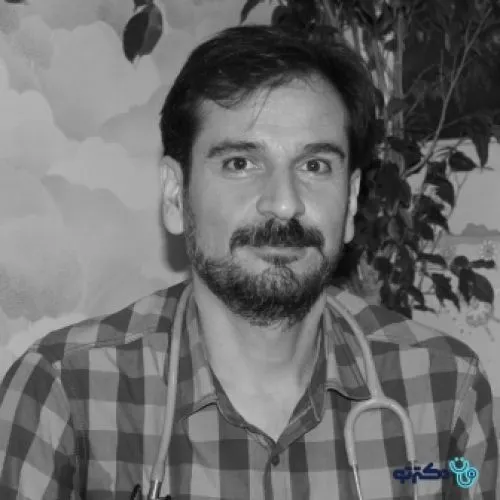 دکتر هاشم رفیع زاده