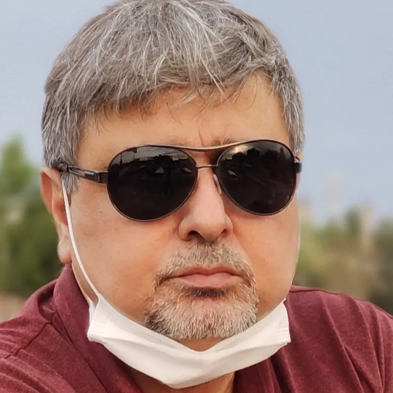 دکتر حسین بوباش