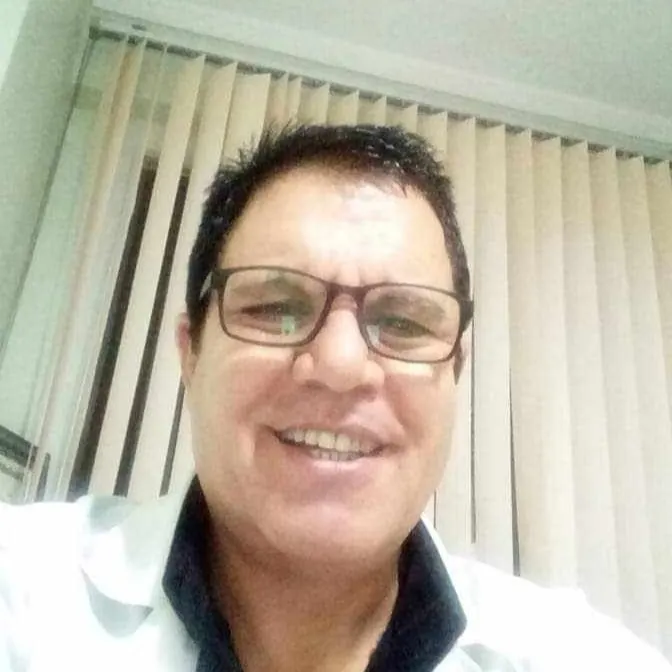 دکتر مهدی زهره وند
