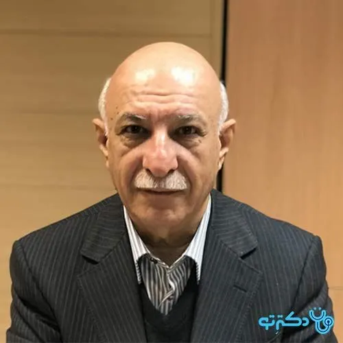 دکتر محمود حقیقت