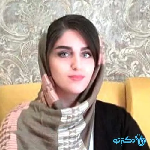 مهرناز تیشه زن