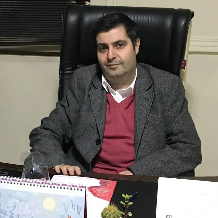 دکتر رضا ملایری