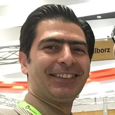 دکتر محمد اکبریان