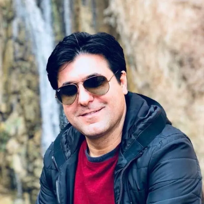 دکتر مصطفی عزیزی