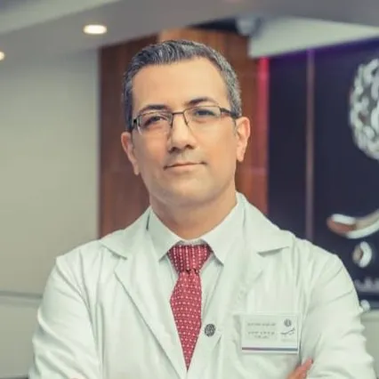 دکتر علیرضا طبیب خویی