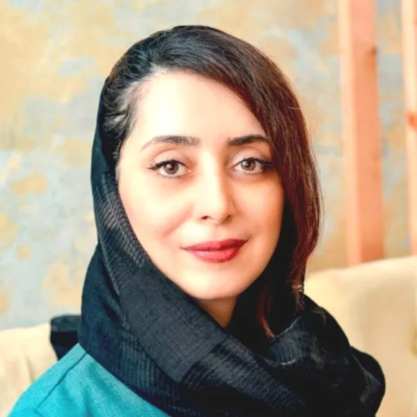 دکتر سارا تقوی