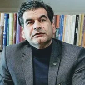 دکتر مصطفی اکبری