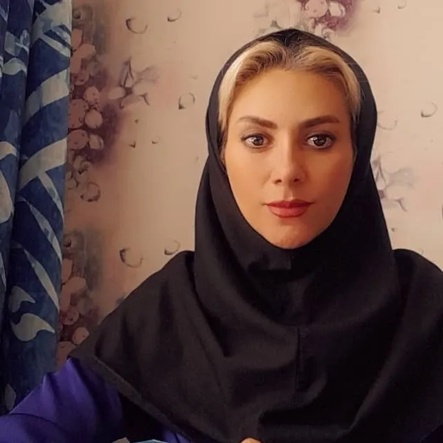 شقایق هنرکار