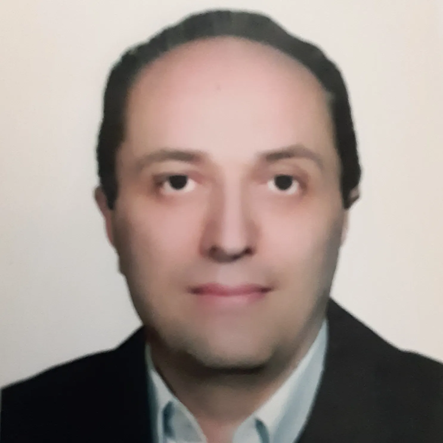 دکتر کوروش آرامی