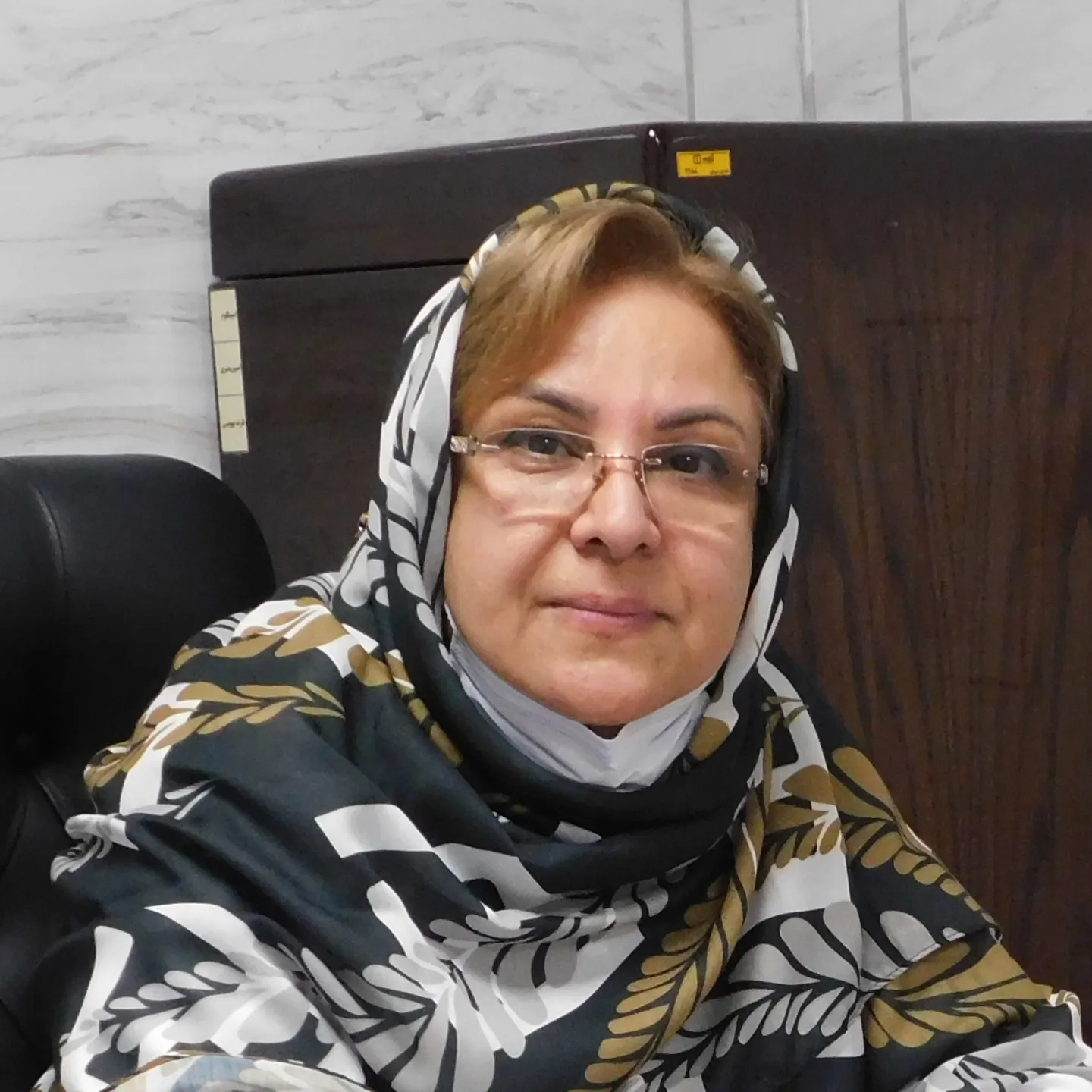 دکتر فرزانه فرخ زاد