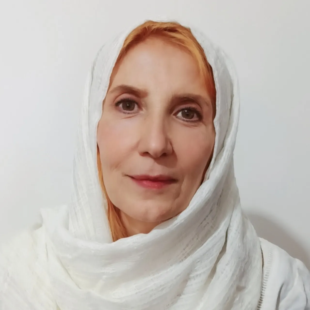 دکتر زهرا گلچین