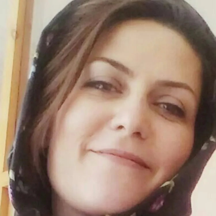 دکتر مهرناز والی زاده معجزی