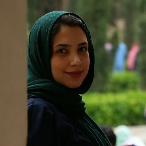 مینا فرخی