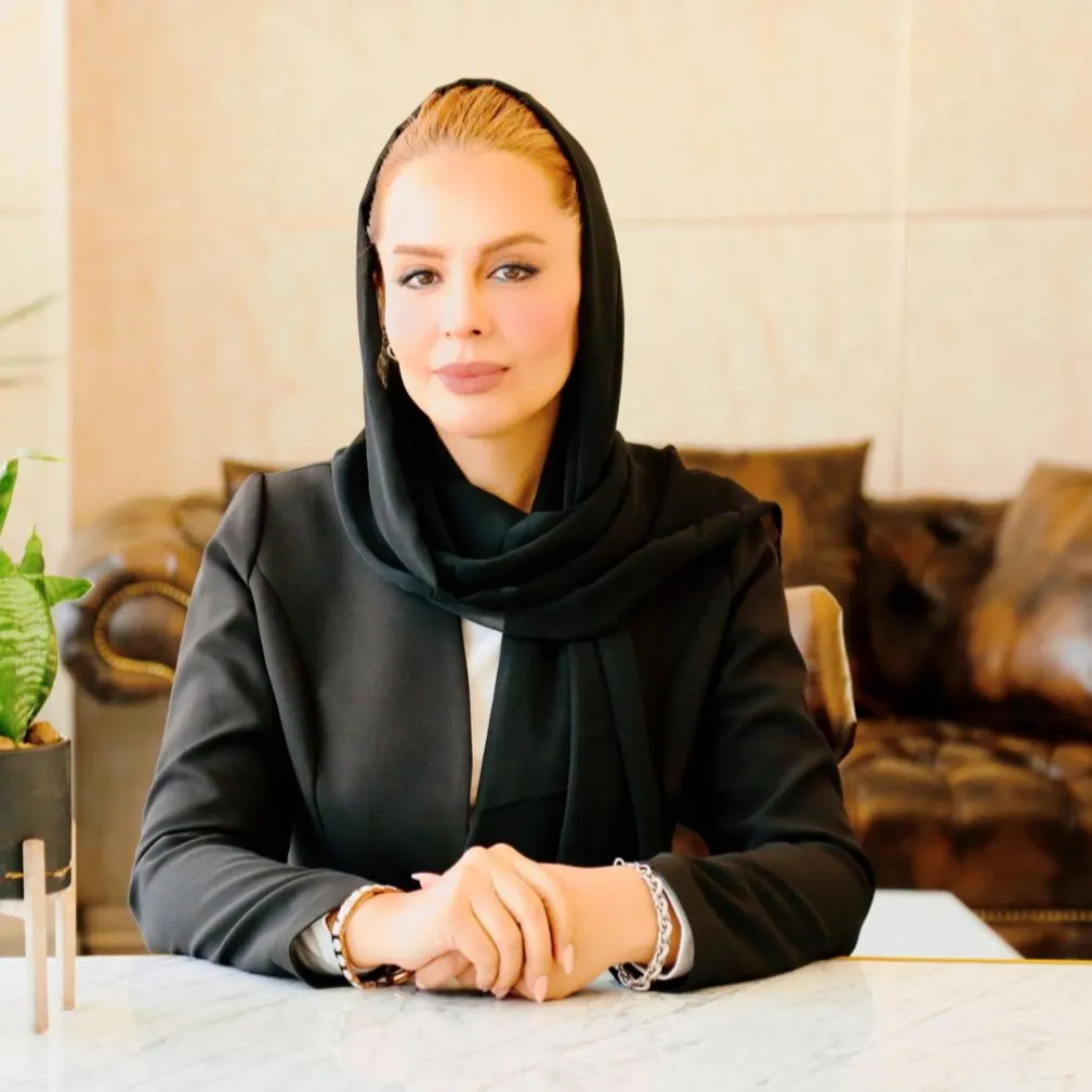 دکتر مائده احمدی دستجردی